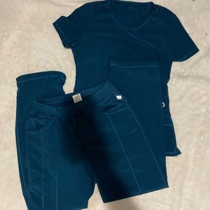 Cherokee Infinity Scrubs set